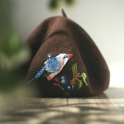 ベリーと鳥の刺繍ベレー帽 ブラウニー #Brownie 【キャップカラー変更可】 ウール90%ベレー/ペインターハット/帽子/ベ 4枚目の画像