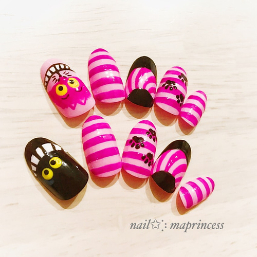 現品 ネイルチップ ディズニー ピンク ディズニーネイル🏰💓✨ ☞@az_226 . キラキラ💓✨ . #nail