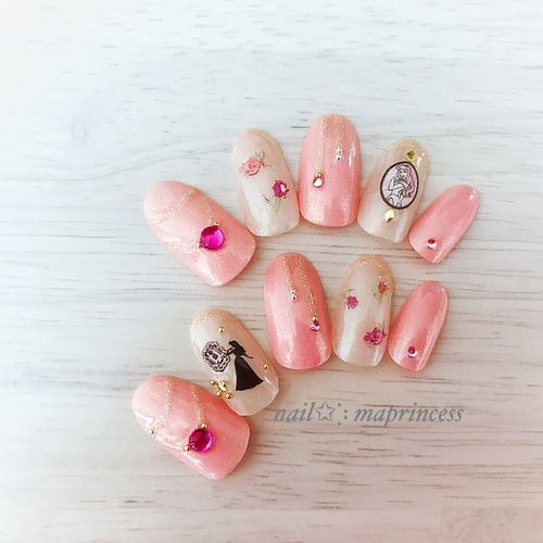 012❤︎ディズニーネイルチップ ネイルチップ（つけ爪） nail