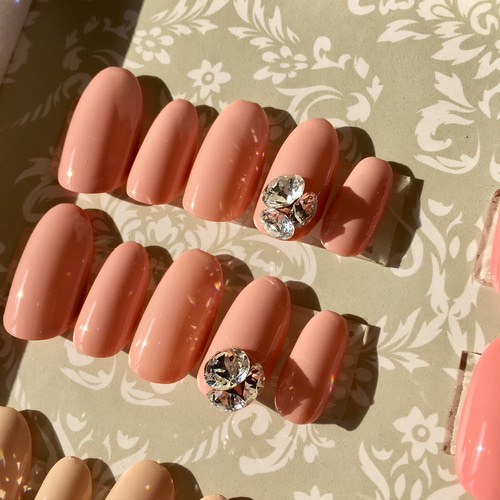 ♡ピンクとスワロのキラキラネイル♡ ネイルチップハンドメイド