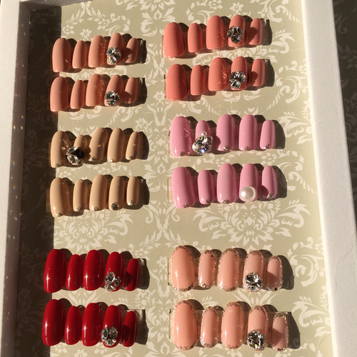 ♡ピンクとスワロのキラキラネイル♡ ネイルチップ　ハンドメイド キラキラSnowネイル☆ ネイルチップ（つけ爪） Heart bell nail