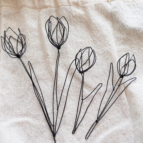 Fujisawa Mai | wire tulip 立体のチューリップ作れるようになり