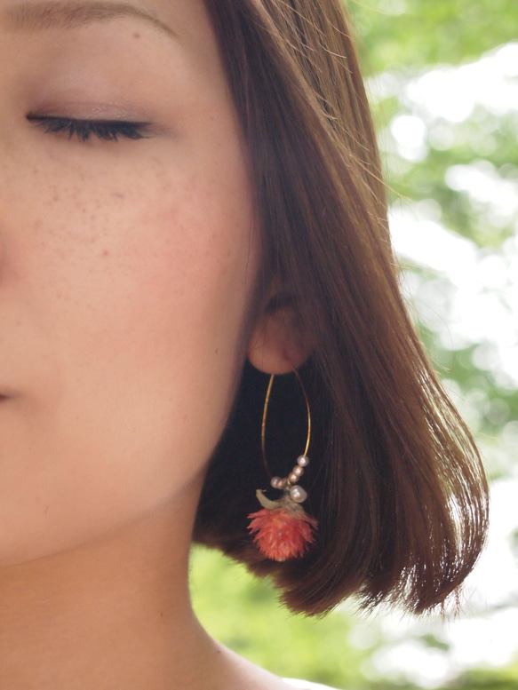 お花の耳飾り[花雫 Hana-Shizuku] 紅 BENI 3枚目の画像