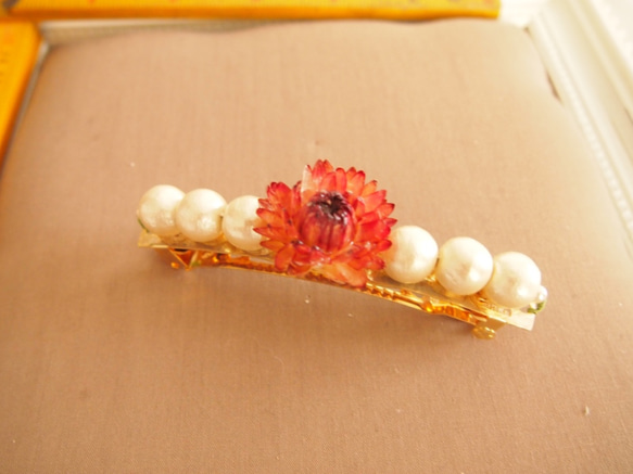 お花の髪飾り：お花1ケ×コットンパールのバレッタ　MURASAKI 1枚目の画像