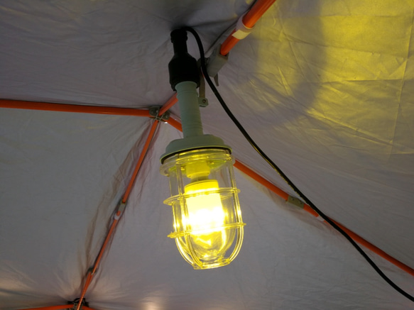戶外露營吊燈(包含驅蚊蟲燈泡) 第8張的照片