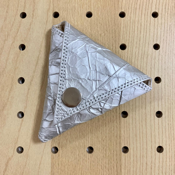 ●豆乳の空きパックで作った三角コインケース● 1枚目の画像