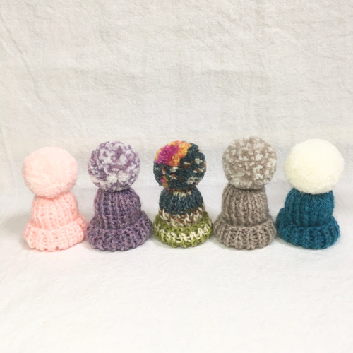 送料無料♪ミニチュアポンポンニット帽 ブラウングレー あみぐるみ