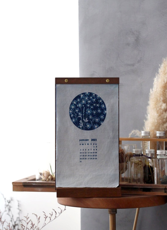【苻日花草FuRi】[預購]2021年植物布月曆手工藍晒/植物圖鑑/布月曆/桌曆款式 第2張的照片