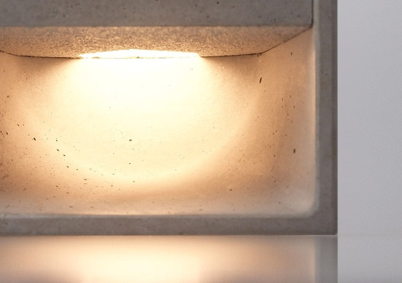 【送料無料】小さなお家の暖かい光～LEDキャンドル～モルタル製 3枚目の画像