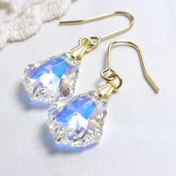 SWAROVSKI スワロフスキー インフィニティ ピアス ブルー