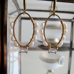Minertés=珍珠、鋯石、簡約黃銅耳環 第2張的照片