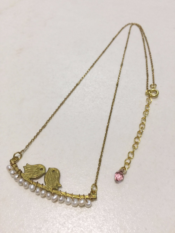 Minertés=‧鳥真鍮の真珠のネックレス 4枚目の画像