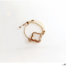 ∴Minertés=珍珠母貝幸運草‧米珍珠‧鍍金色戒指∴ 第1張的照片