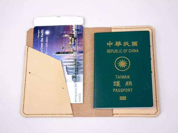 Passport WILD 真皮 護照 第3張的照片