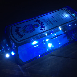 【BOMBAY SAPPHIRE】ボトルランプ　LEDライト　ボンベイサファイア　点滅式 インダストリアル 3枚目の画像