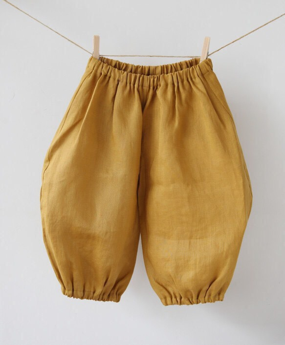 麻のパンツ　ちょうちんタイプ　マスタード 2枚目の画像