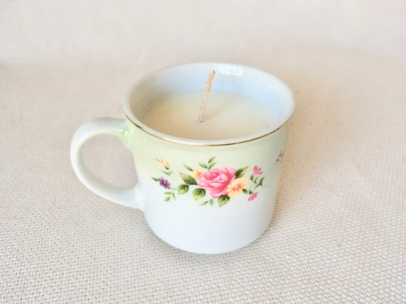 香りがえらべる☆　アロマソイキャンドル　レトロなお花のコーヒーカップ　セミオーダー 2枚目の画像