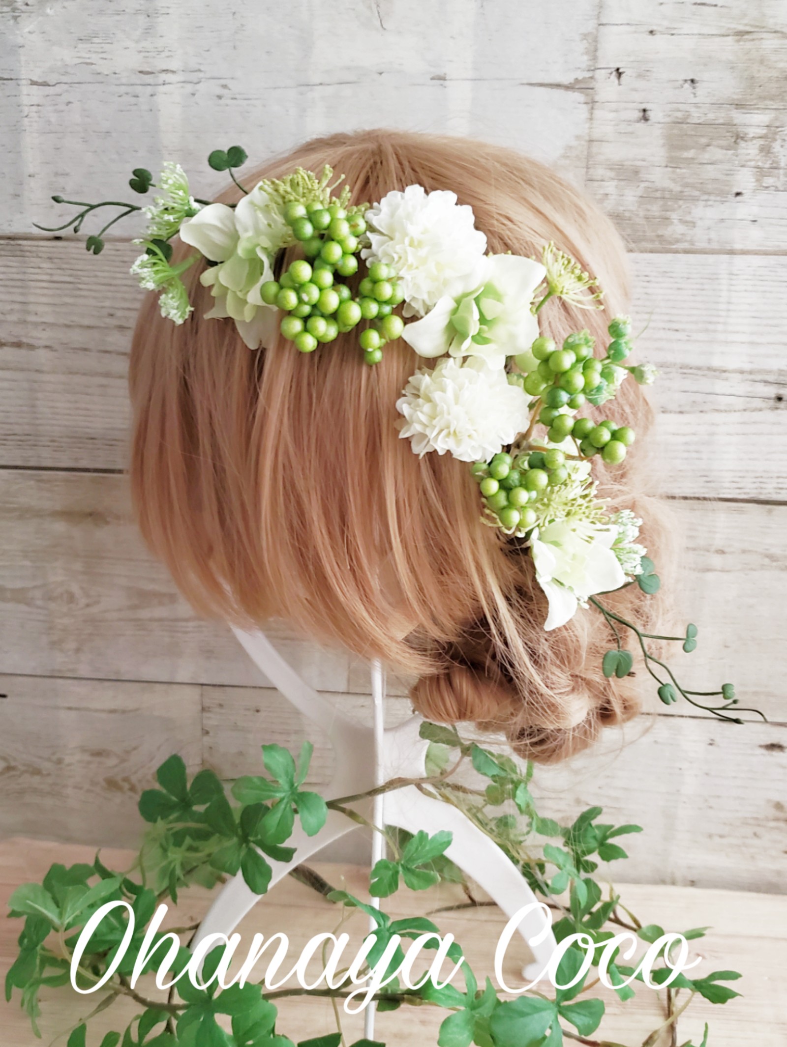 木漏れ日の中の鈴蘭ヘッドドレス★グリーン 木漏れ日の中の鈴蘭ヘッドドレス☆グリーン 木漏れ日の中の鈴蘭