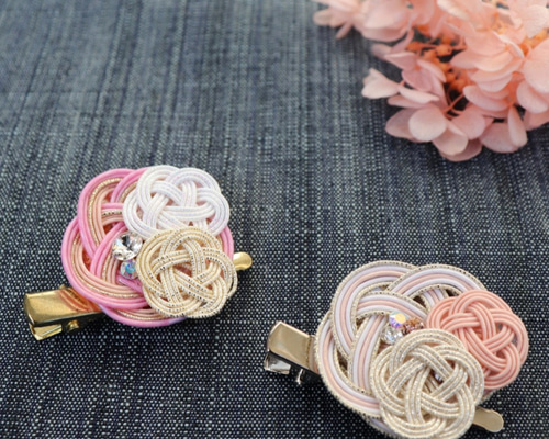 水引アクセサリー☆梅かさね＆スワロフスキーのブローチ☆ ブローチ