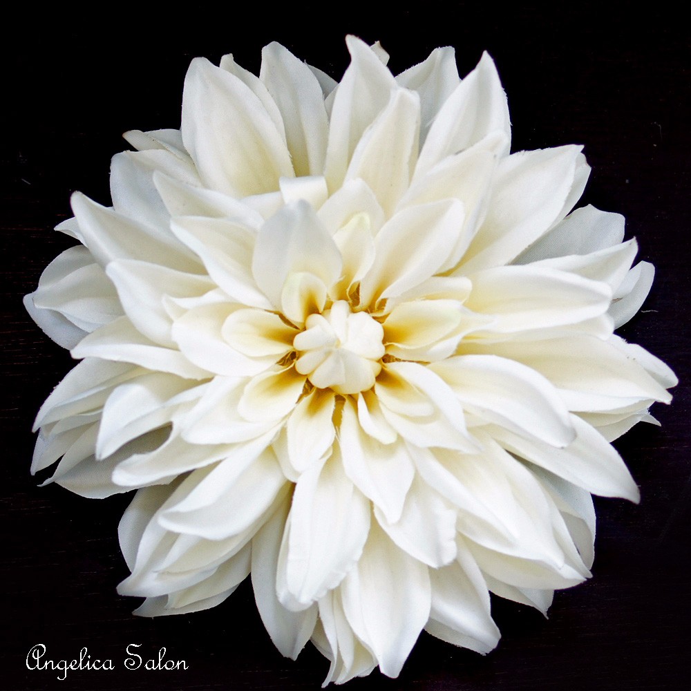 和装　結婚式　卒業式にも！アーティフィシャルフラワー ホワイトダリア 花髪飾り