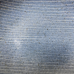 藍色×白色細線楕円鉢 4枚目の画像