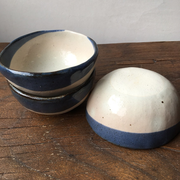 スープカップ、お鍋のとり鉢にも。藍×白色鉢 3枚目の画像
