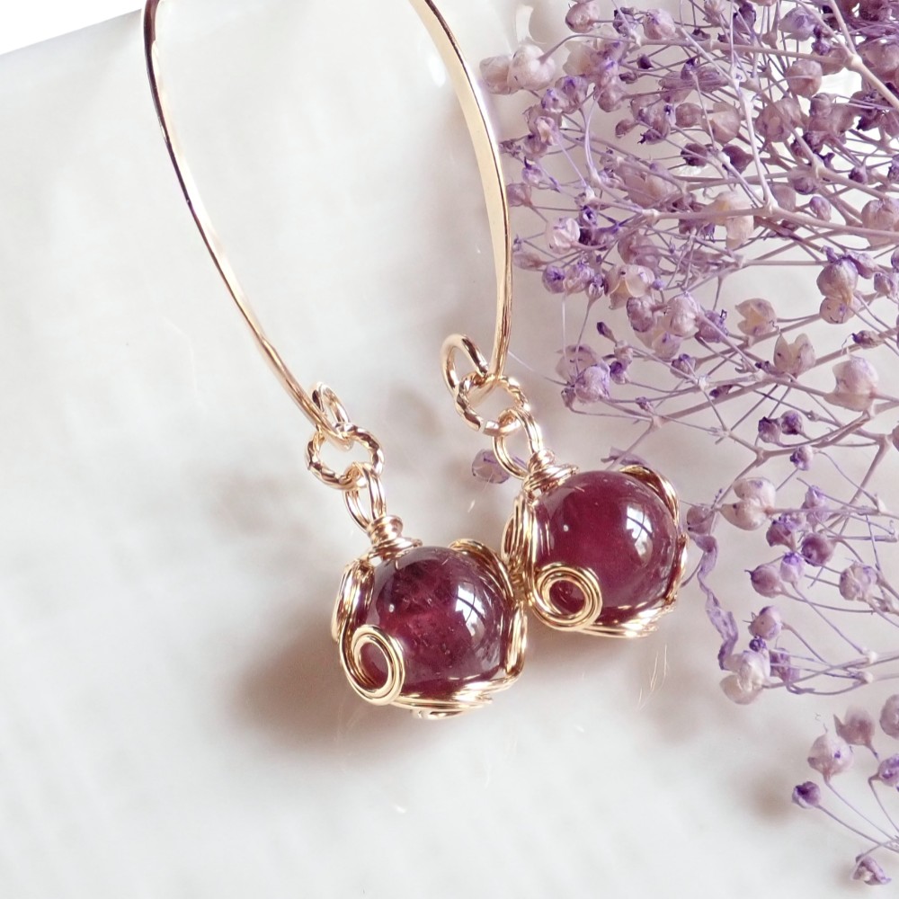 K14gf*ピンクトルマリン(ルベライト)のワイヤーラッピングピアス