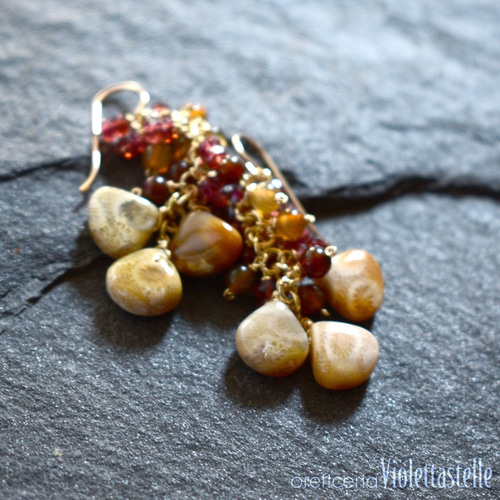 14kgf 秋カラーなフォッシルコーラル ピアス 14kgf フォッシルコーラルの秋色ピアス ピアス（フック