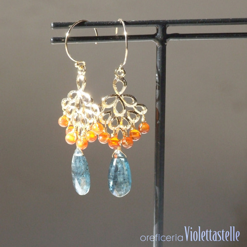 14kgf カイヤナイトのコインと水晶のリーフのピアス 14kgf カイヤナイトのコインと水晶のリーフのピアス