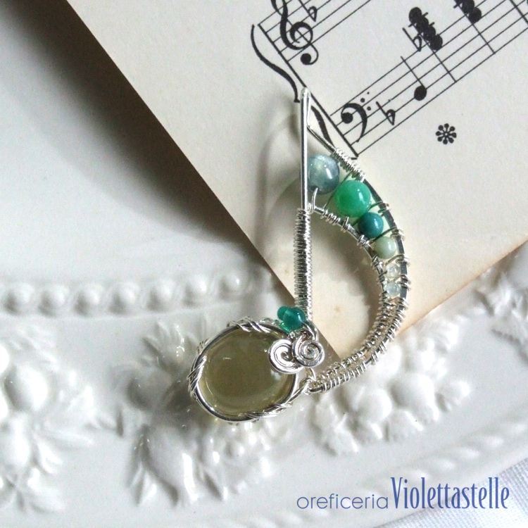 音符のペンダントヘッド（シルバー、イエロークォーツ）