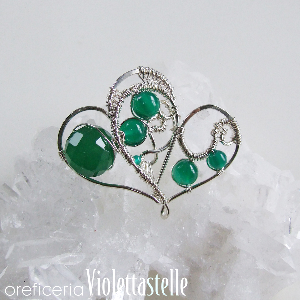 ダブルハートのペンダントトップ（シルバー、グリーンオニキス）