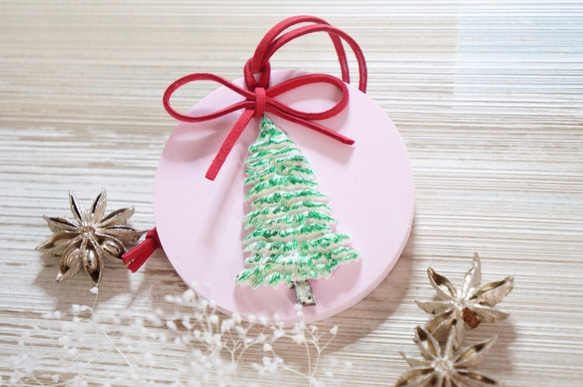 夜光聖誕樹擴香石(中)-薰香石*聖誕節*婚禮小物*防蚊磚*室內香氛*居家裝飾*療癒小物*除臭*交換禮物 第1張的照片