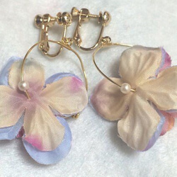 Petal earring 2枚目の画像