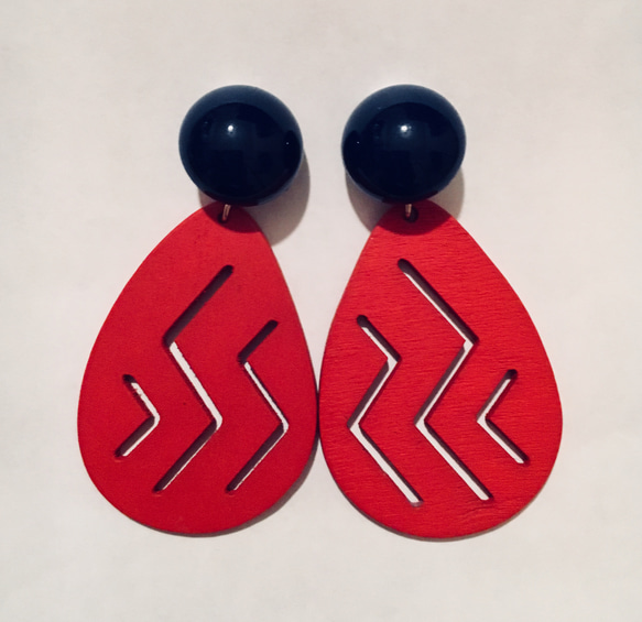 【キジトラチー様 ご予約品】Retro Earring 76 RED 1枚目の画像