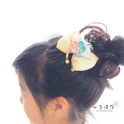 和風リボンの髪飾り 七五三 ひな祭り  つまみ細工　白/ピンク　ヘアクリップ 6枚目の画像