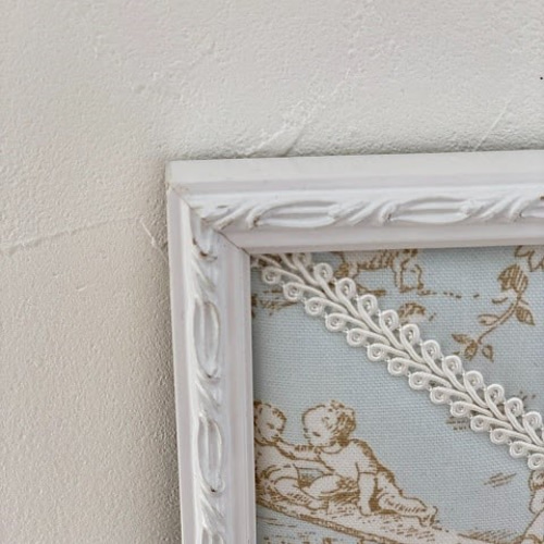 アンティーク額のリボンボード《カルトナージュ》フランス生地使用