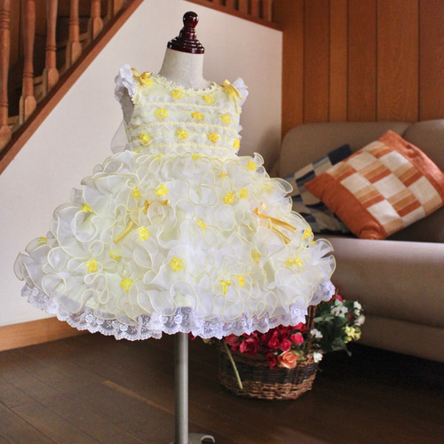 世界に一つだけ！妖精になれるドレス（黄色） （庭の花で作った