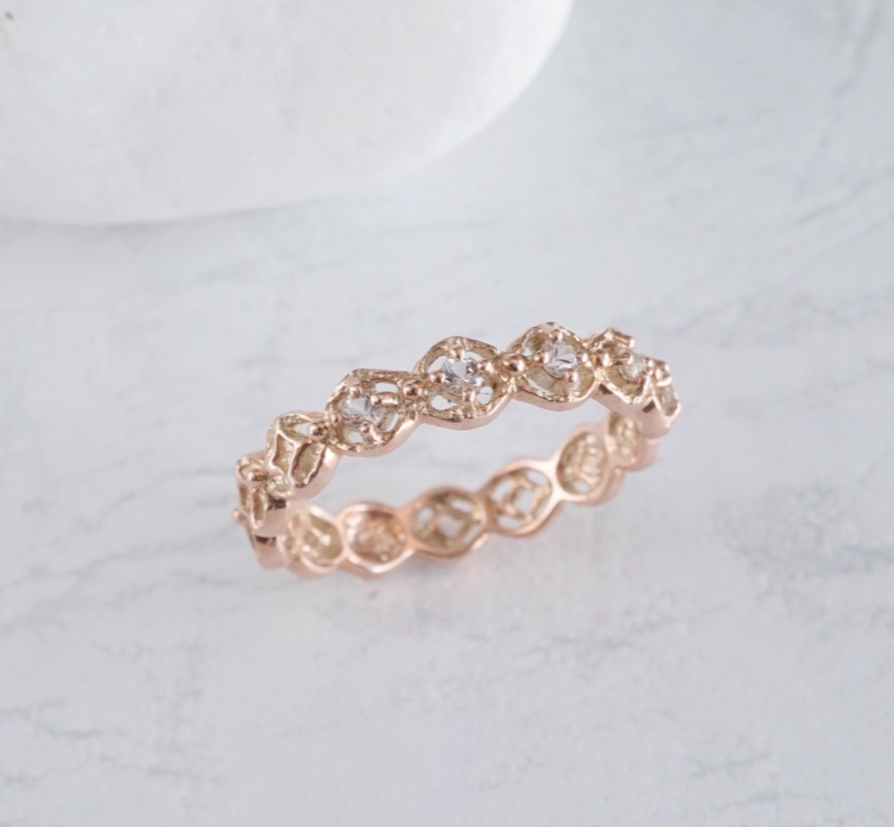 10KPGxホワイトサファイア5石リング「fiore」