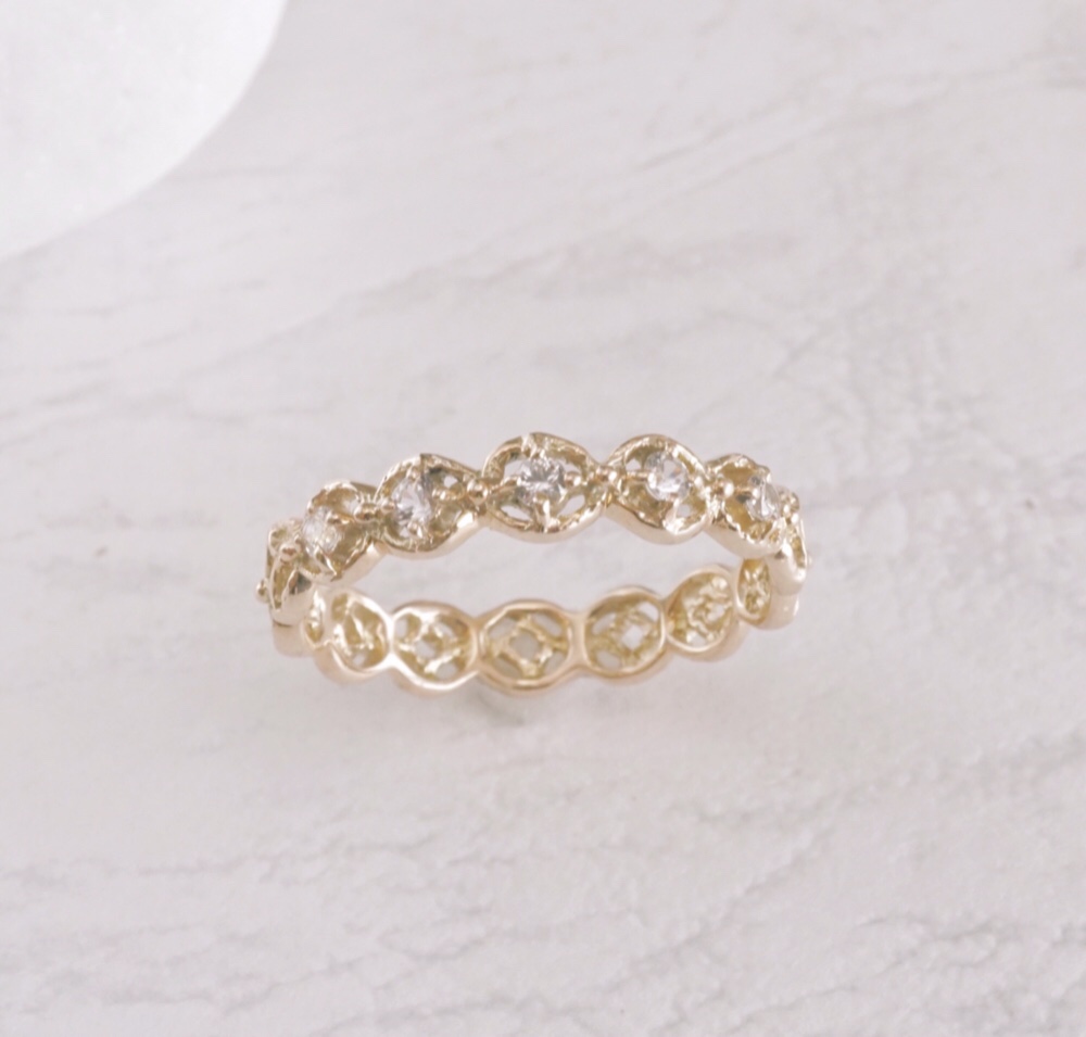 10KYGxホワイトサファイア5石リング「fiore」