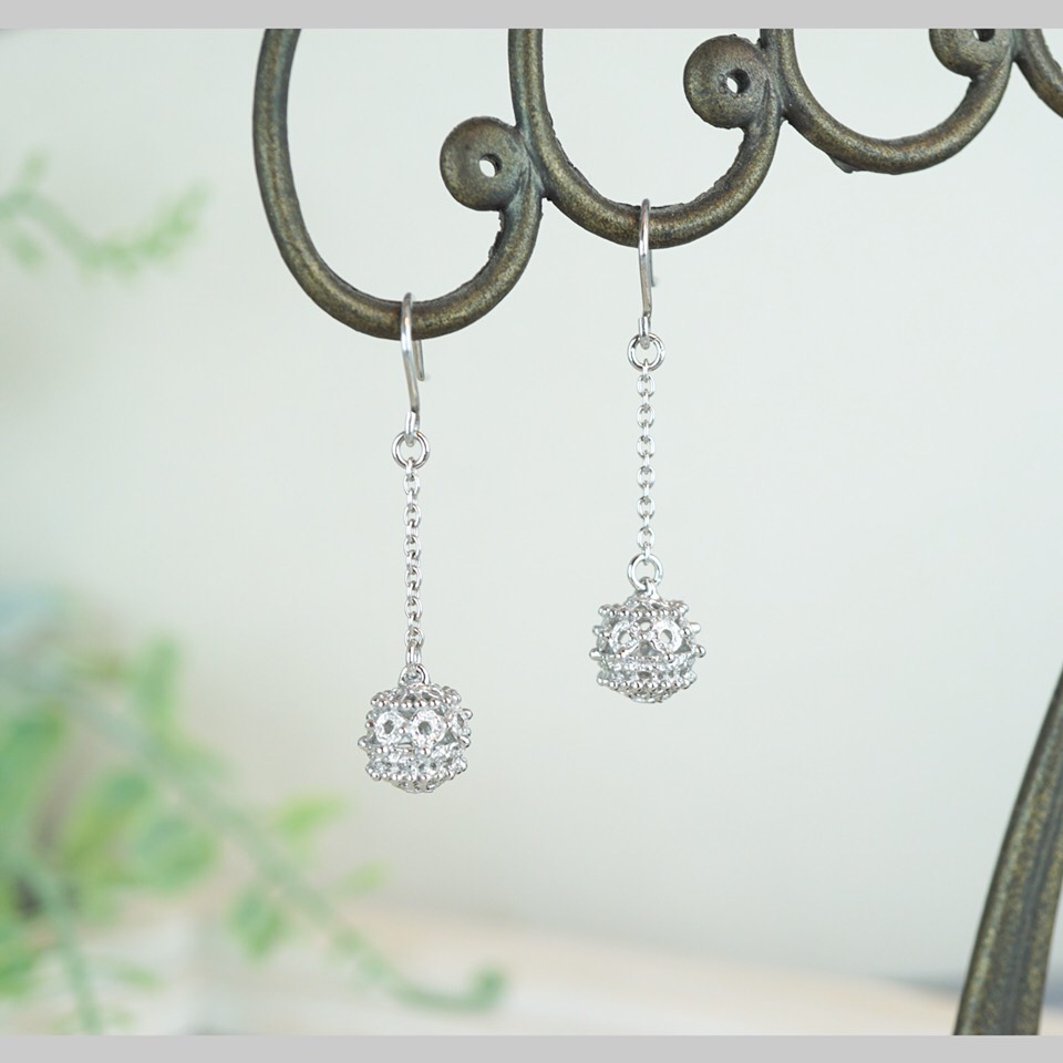 SV(Rh)ピアス「lace ball」