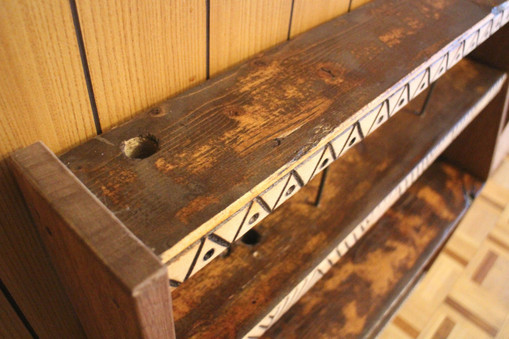 "エスニック風シェルフ" 彫り模様 オルテガ柄 メキシカン