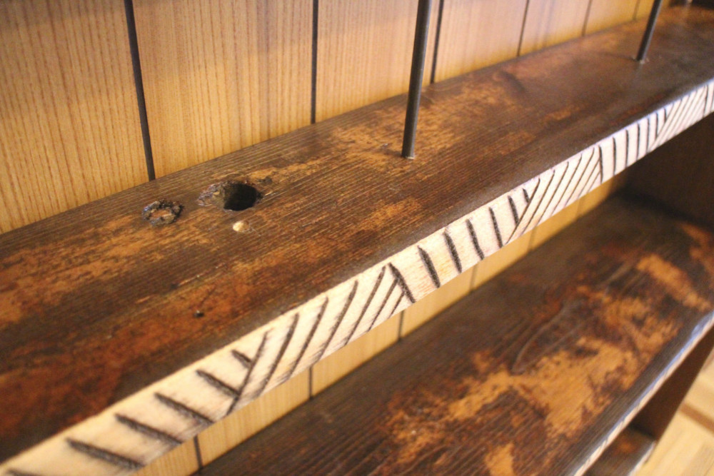 "エスニック風シェルフ" 彫り模様 オルテガ柄 メキシカン