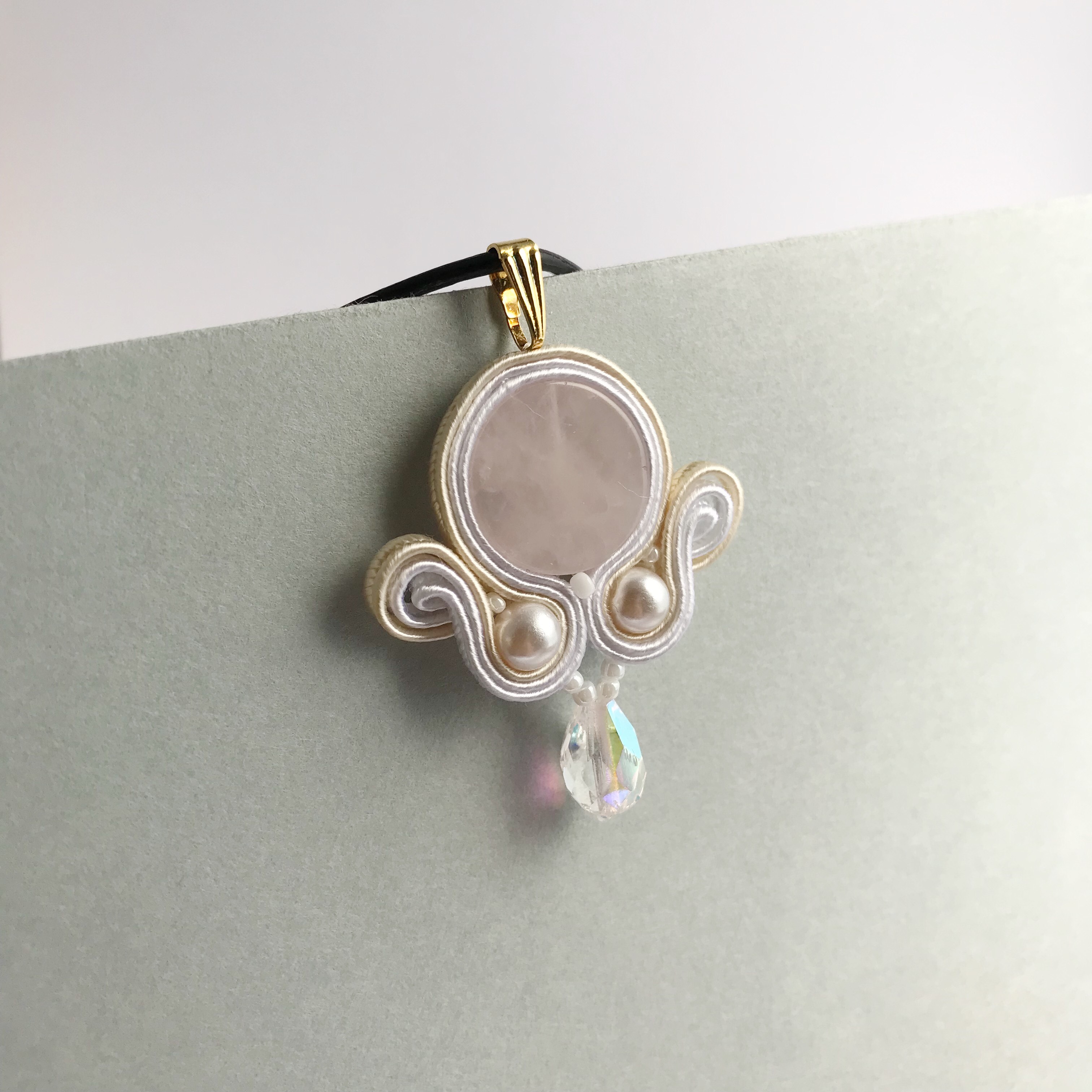 ミルキーピンクネックレス☆入学式・卒業式・結婚式にも◎