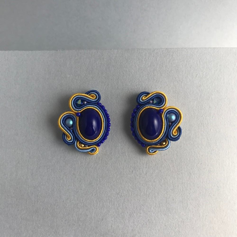 受注生産　イヤリング可能　金属アレルギー対応　黄色×水色×青ソウタシエピアス