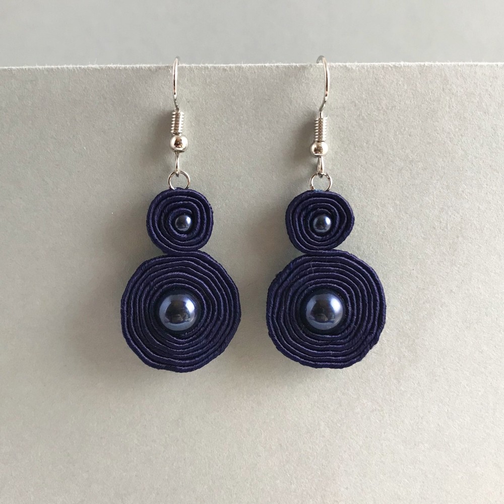 【再販：受注生産】8ピアス　ディープブルー　イヤリング可能