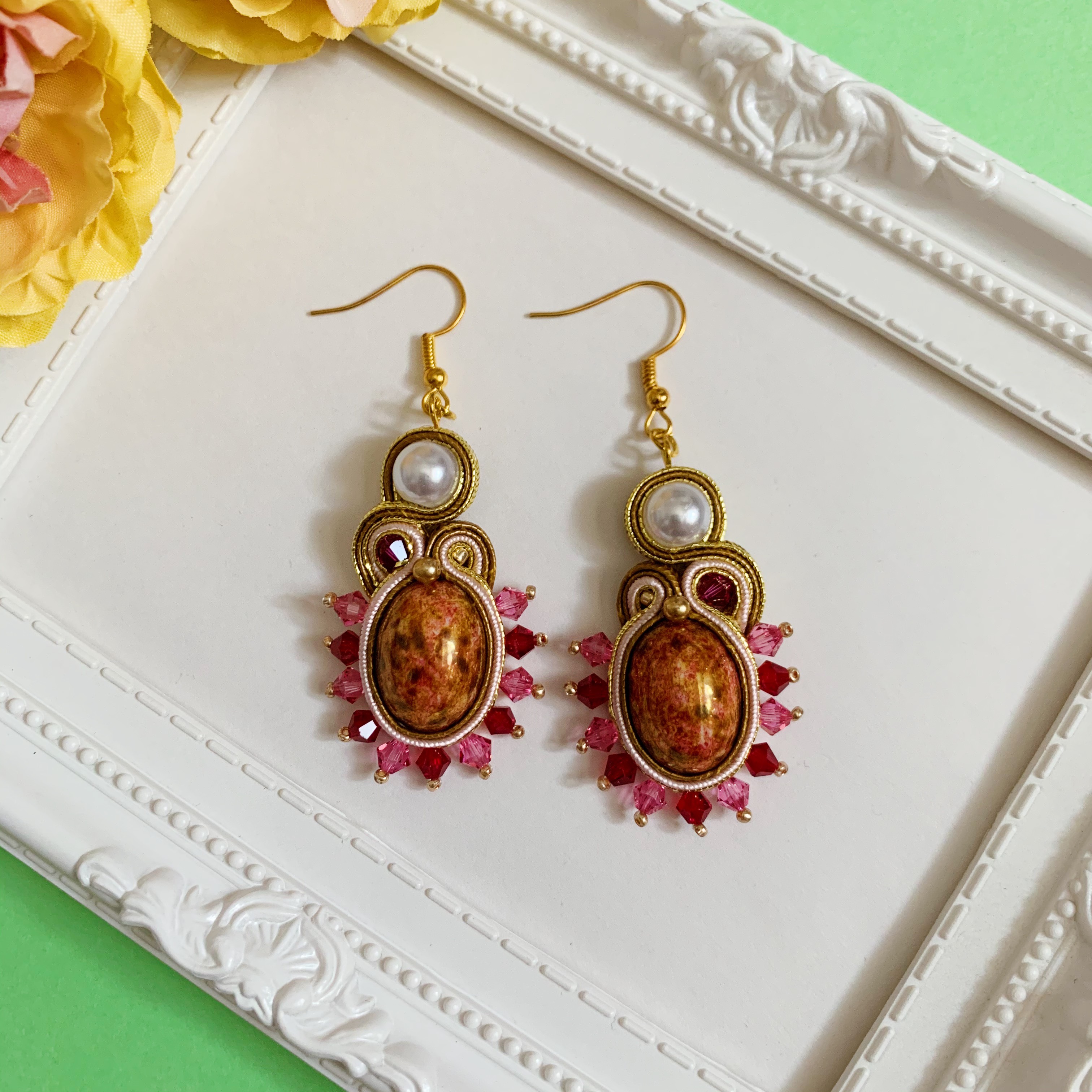 1点もの　金×赤　プリンセスピアス　イヤリング可能