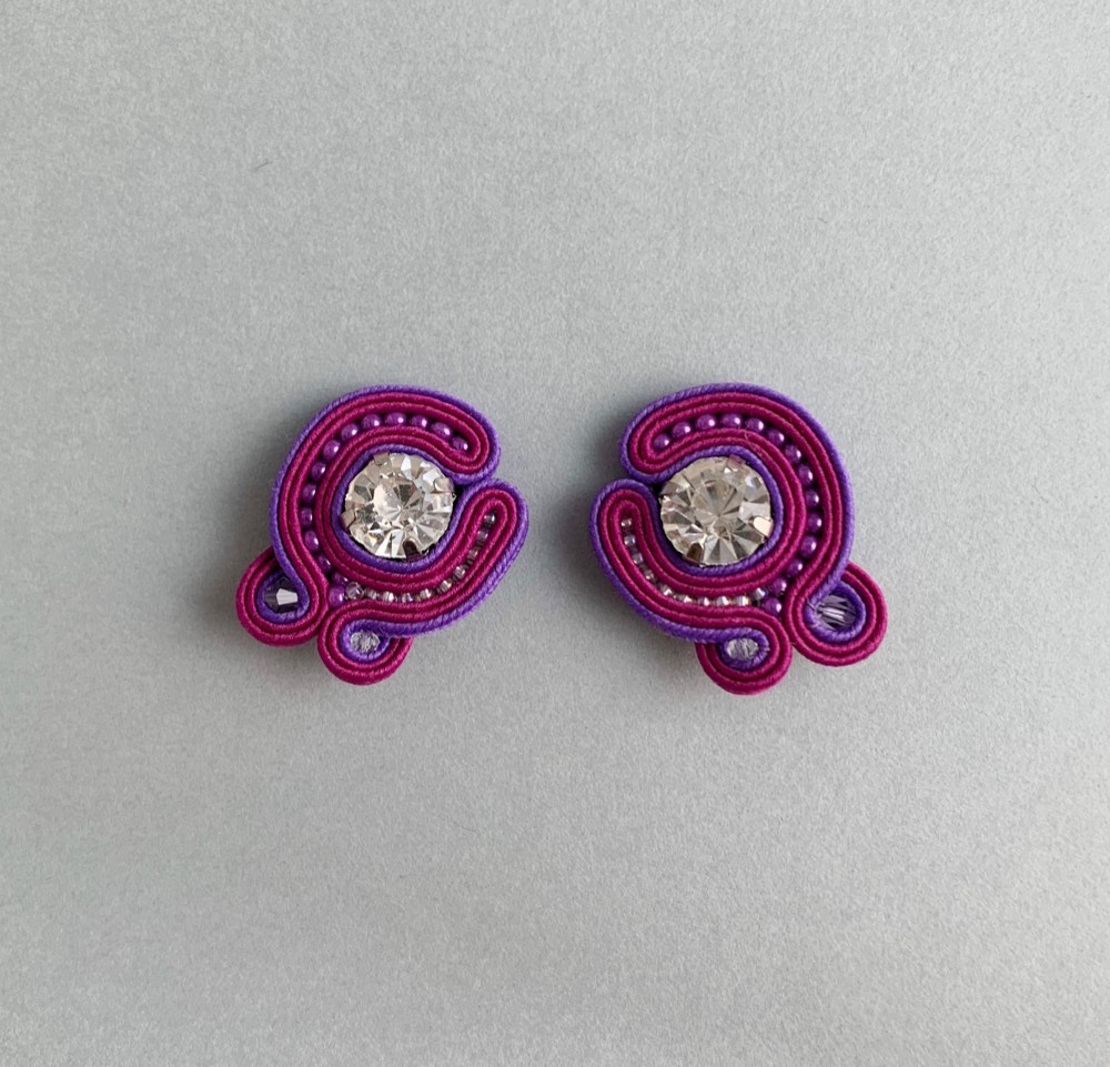 パープル×パープル　ソウタシエ　ピアス　イヤリング