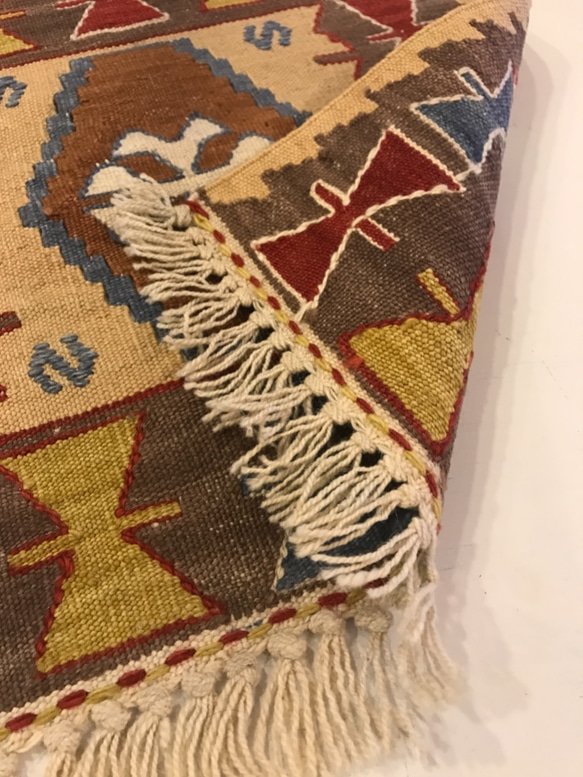 手織りの温もりを... ハンドメイド キリム kilim ✳︎国内送料無料 3枚目の画像