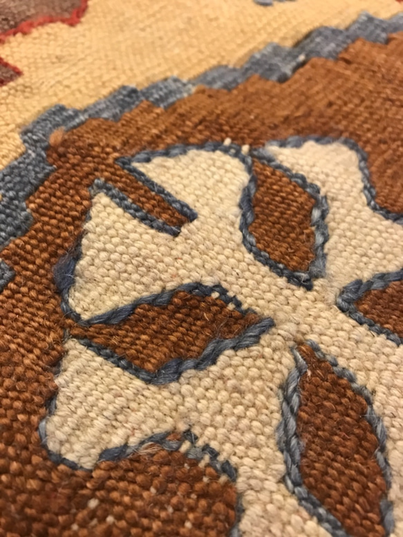 手織りの温もりを... ハンドメイド キリム kilim ✳︎国内送料無料 4枚目の画像