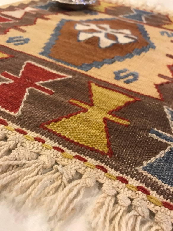 手織りの温もりを... ハンドメイド キリム kilim ✳︎国内送料無料 6枚目の画像